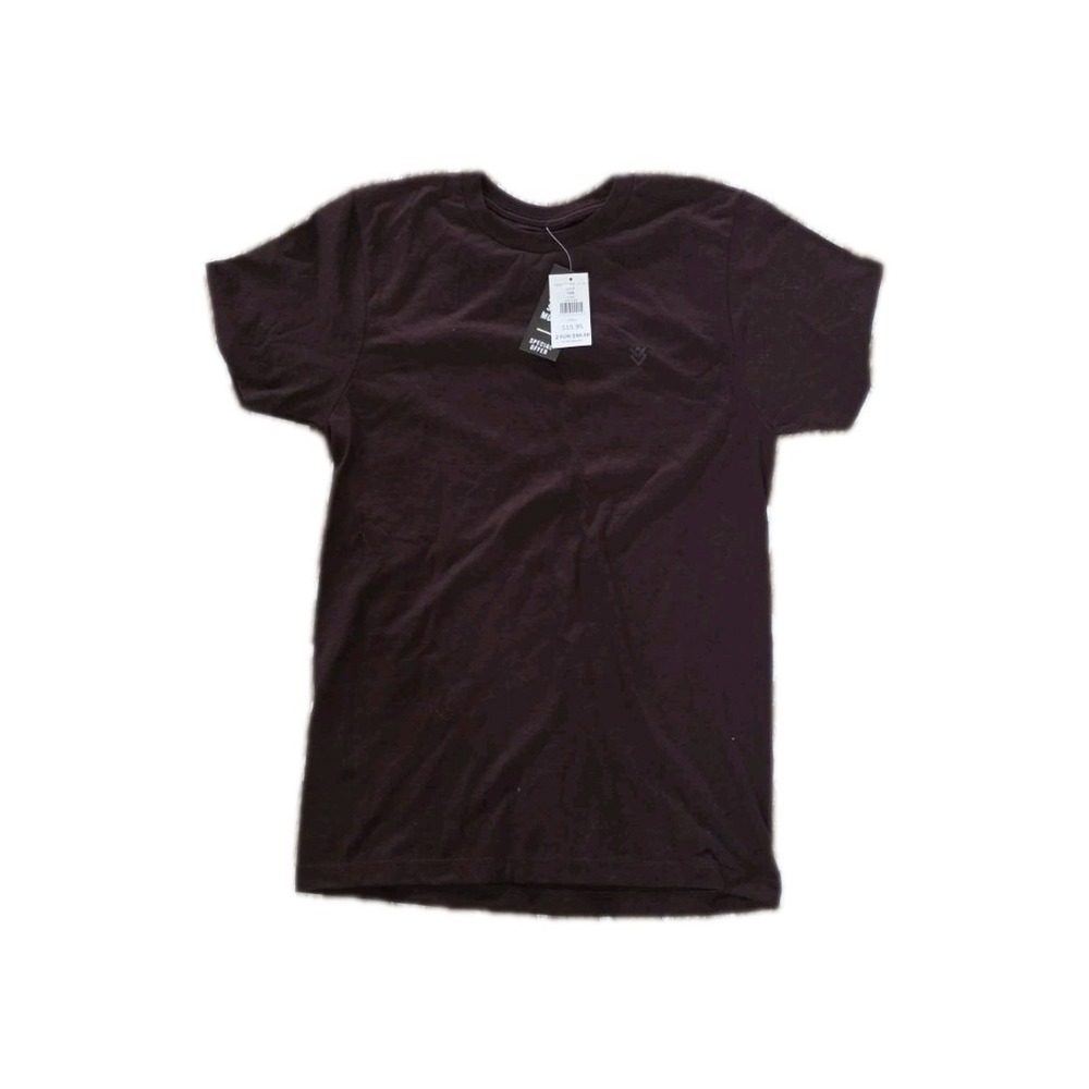 New Veece Men's SMALL Base Short Sleeve T-Shirt Sangria
